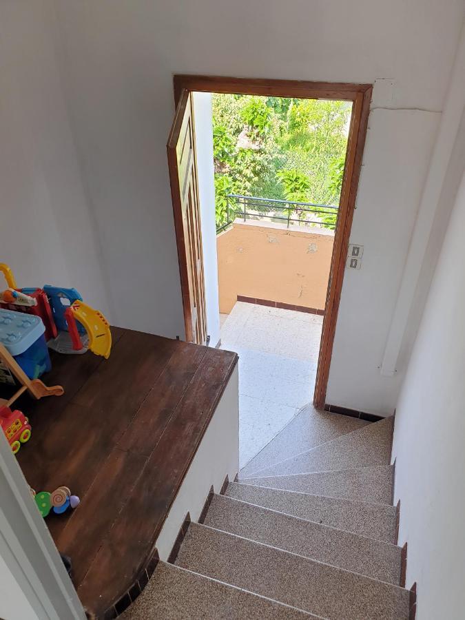 Appartement 62 M2 1Er Etage Avec Jardin Au Rdc Saint-Génis 外观 照片